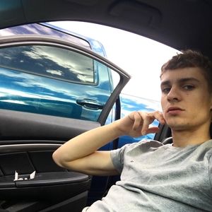 Meet your Posher, Dominik